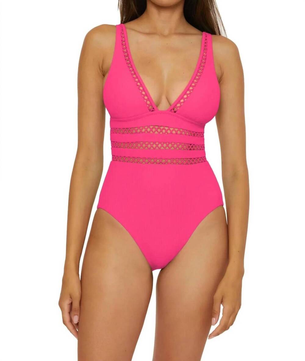 NEW BECCA modern edge one piece swimsuit in pink